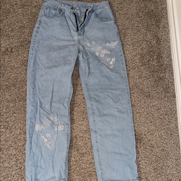 ROMWE Light Blue Straight Leg Jeans with Skull Detail - Picture 2 of 5